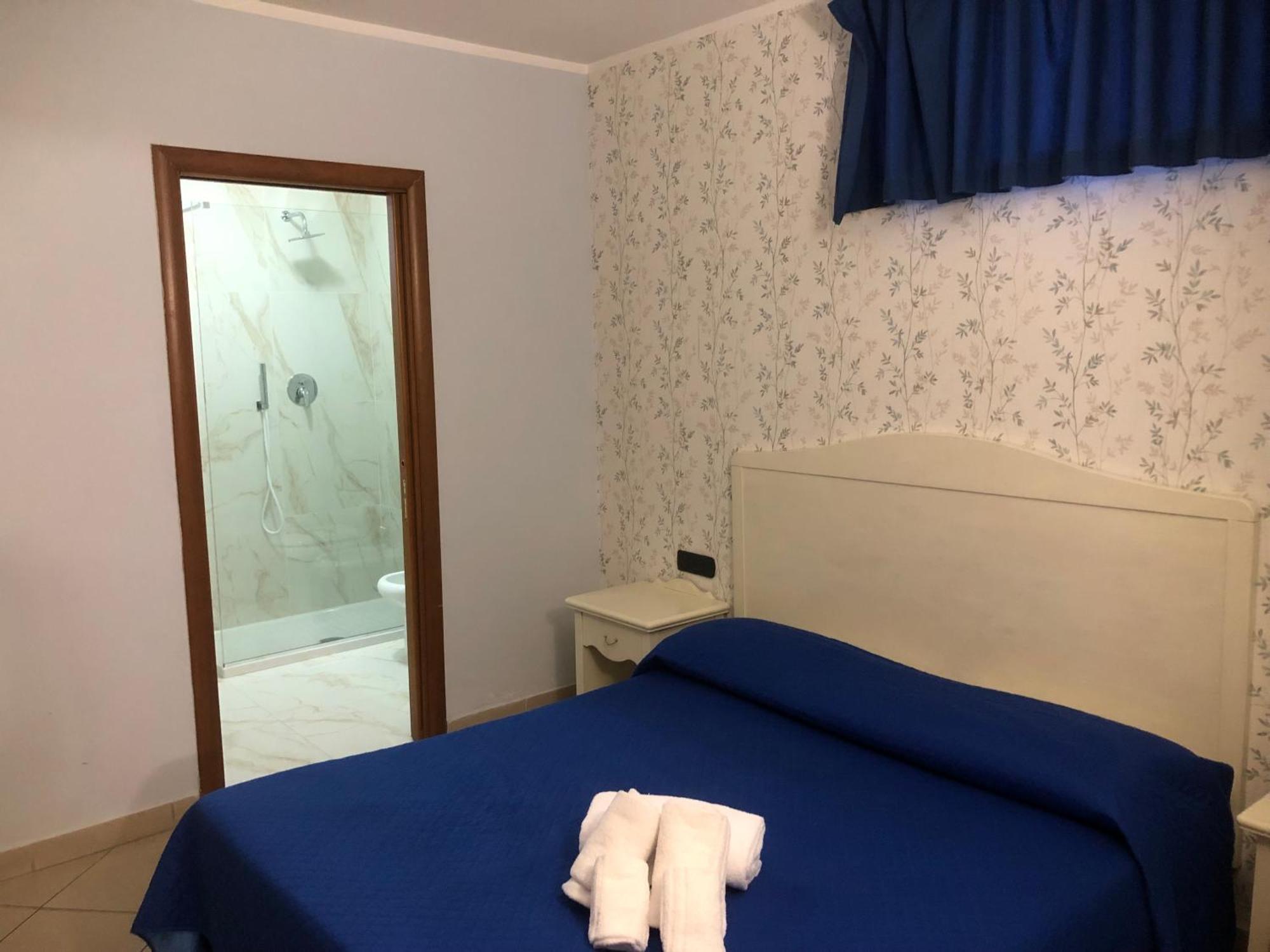 Hotel Serena Неаполь Экстерьер фото